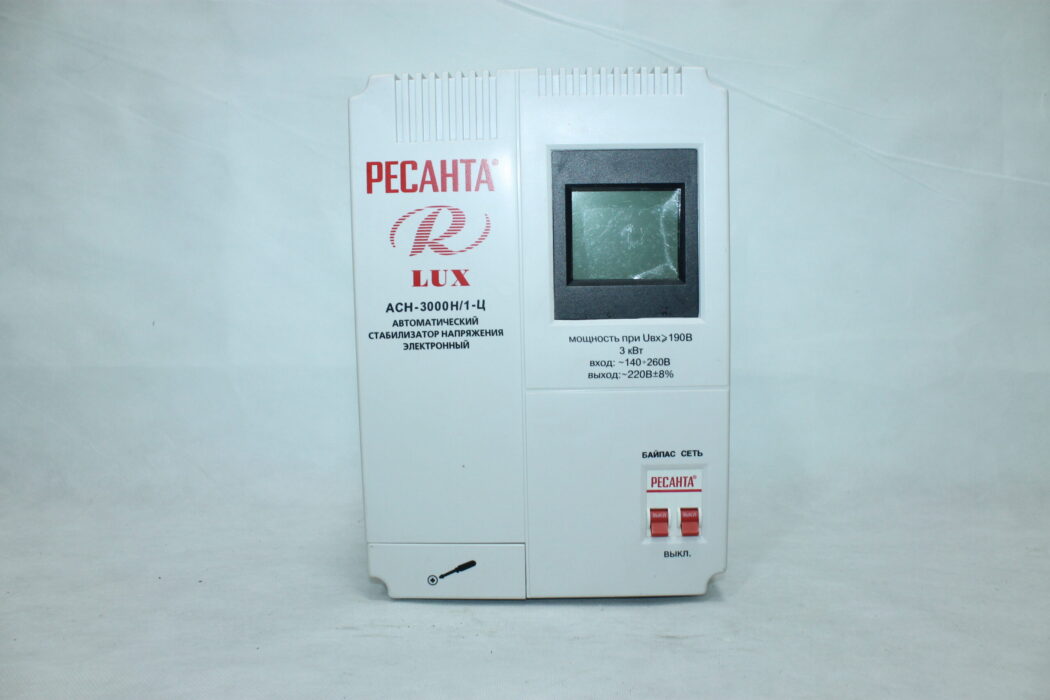 stabilizator_LUX_RESANTA_ASN-3000N1 Стабилизатор АСН-3 000 настенный купить в Хабаровске